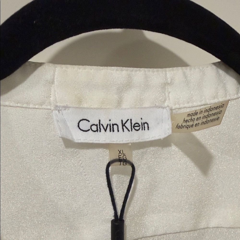 Calvin Klein Cream Long Sleeve Shirt with Zipper Pockets - Picture 2 of 8